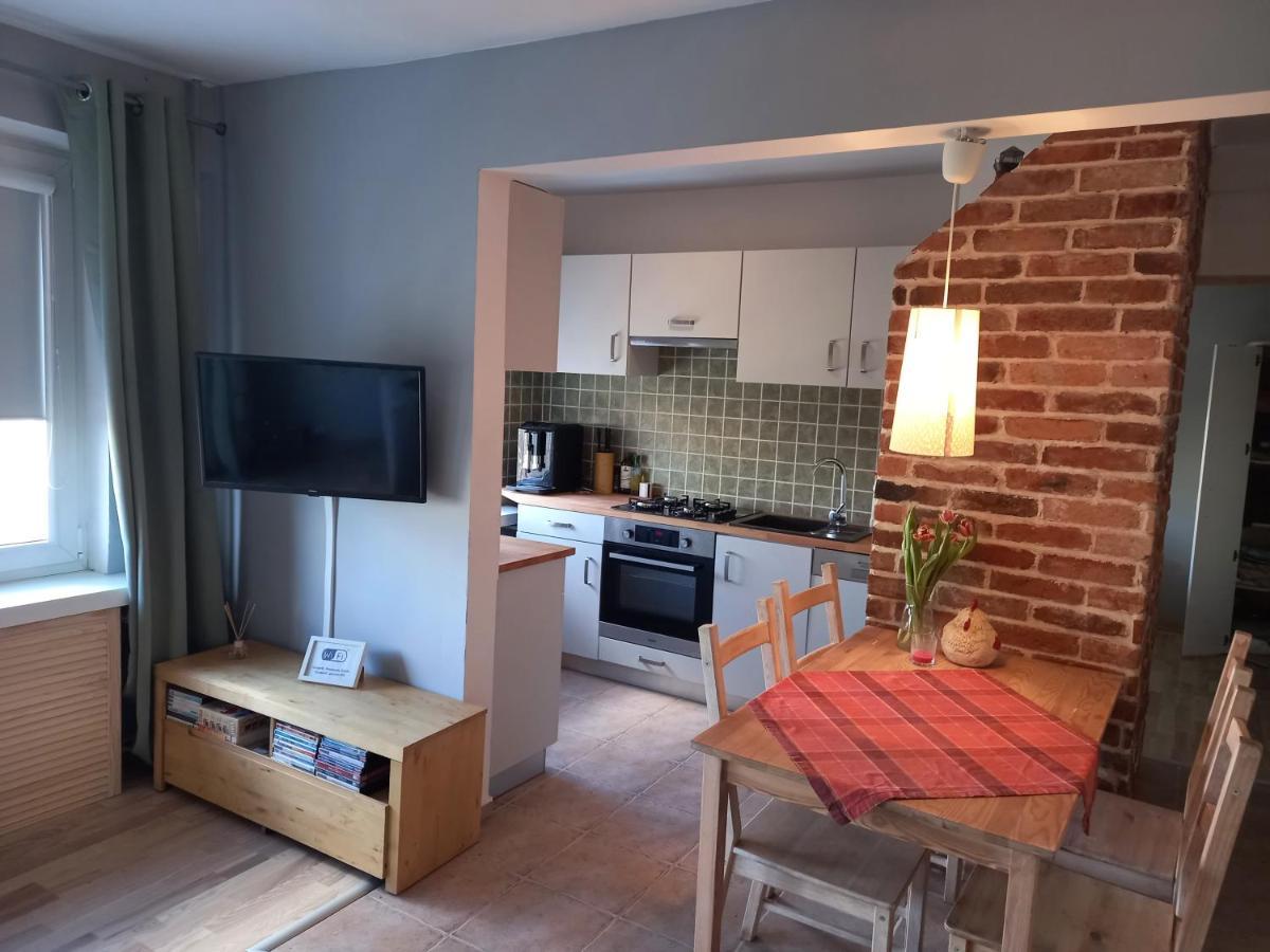 Apartament Promenada Częstochowa Esterno foto